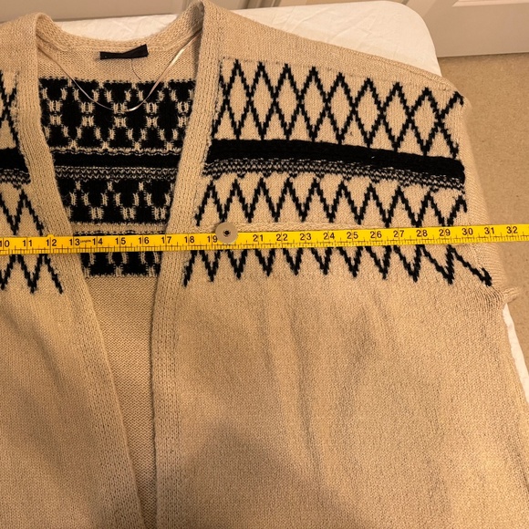 Lane Bryant Oatmeal & Black Geometric Open-Front Cardigan – 26/28 - Picture 3 of 16